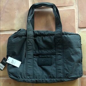 ALOHAS Black Duffel Bag with Durable Fabric and Sturdy Straps